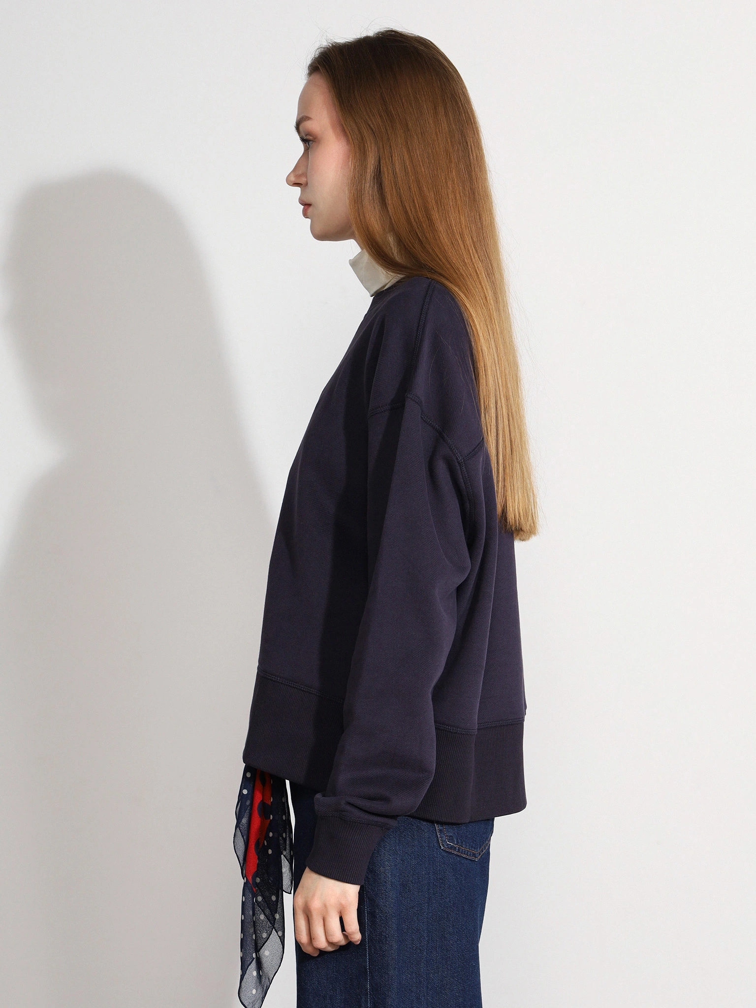 Толстовка темно-синего цвета из смесового хлопка